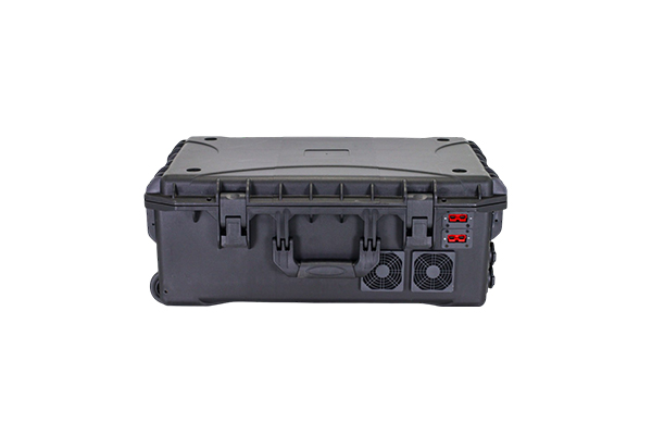 51.2V 100Ah Trolley Case Mobile Energy Storage Emergency Power Supply – High Power, Built-In Inverter, High Energy Density Battery Module